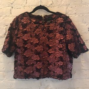 🌸 GRACIA M/L Swirled Velveteen crop top